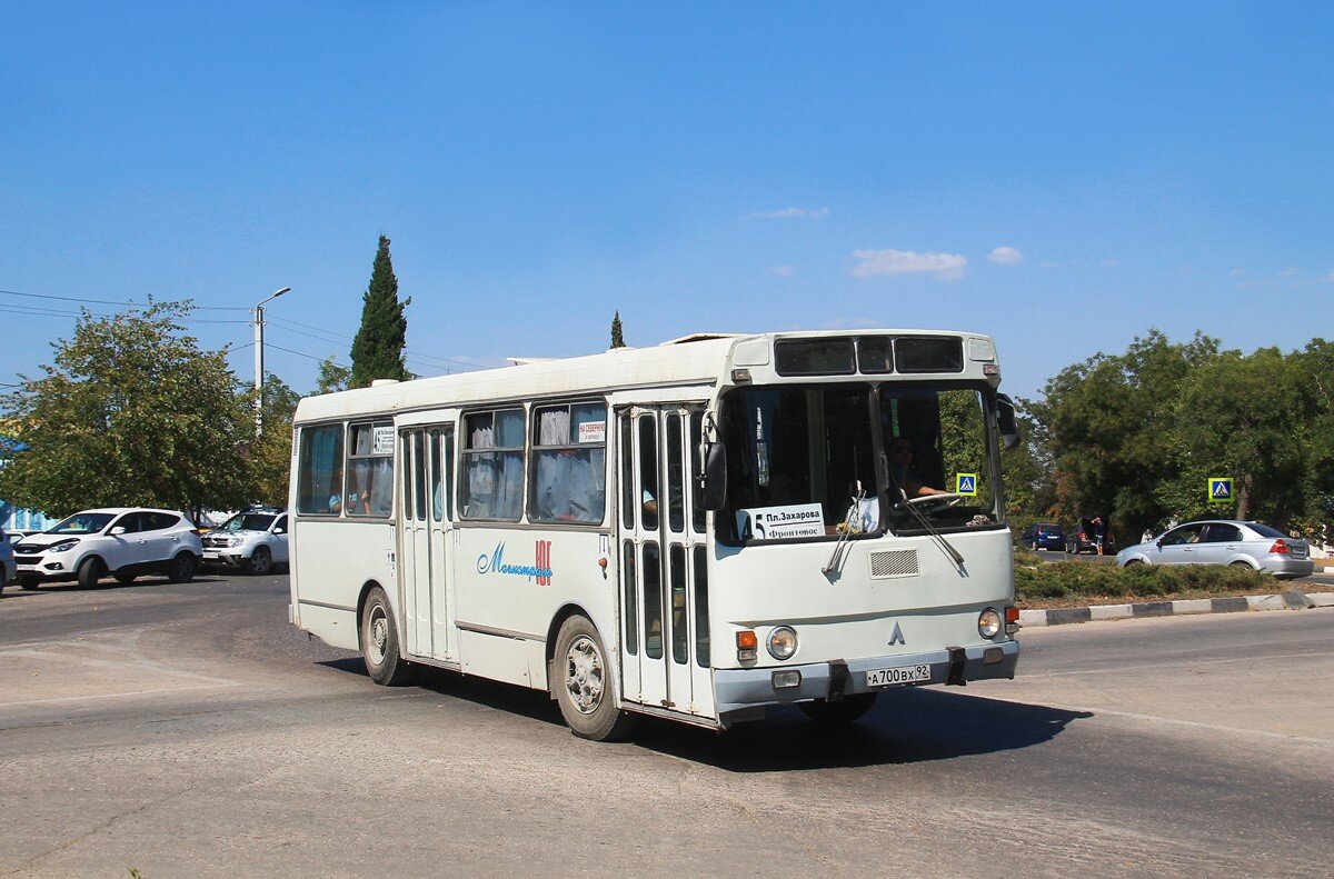 ЛАЗ-42021. Источник фото: fotobus.msk.ru