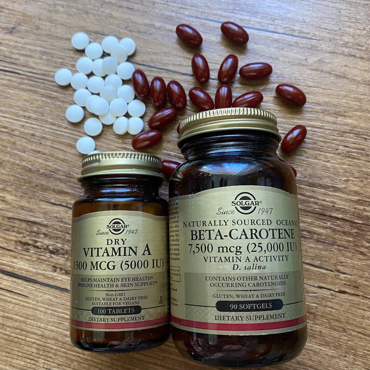 Две формы витамина А (ретинол и бета-каротин)