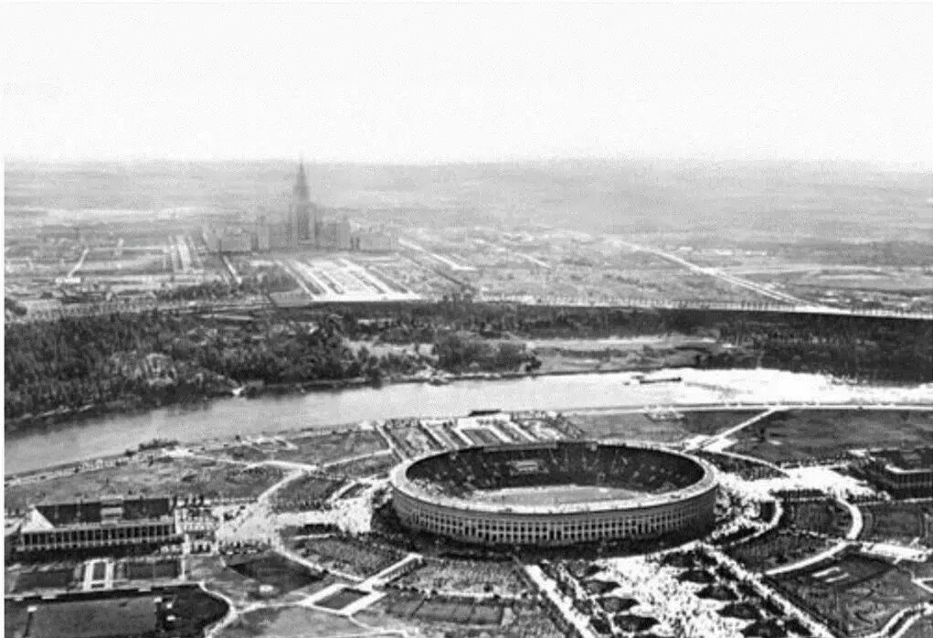 Стадион им. Ленина (Лужники).