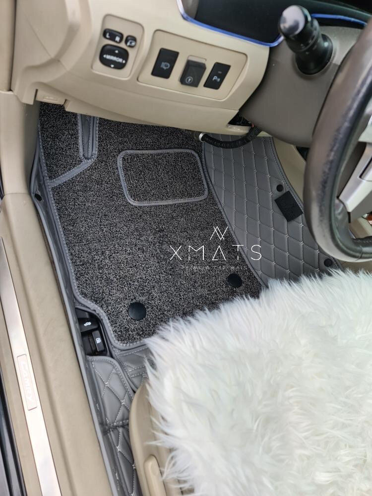 3D коврики из экокожи на Toyota Camry 