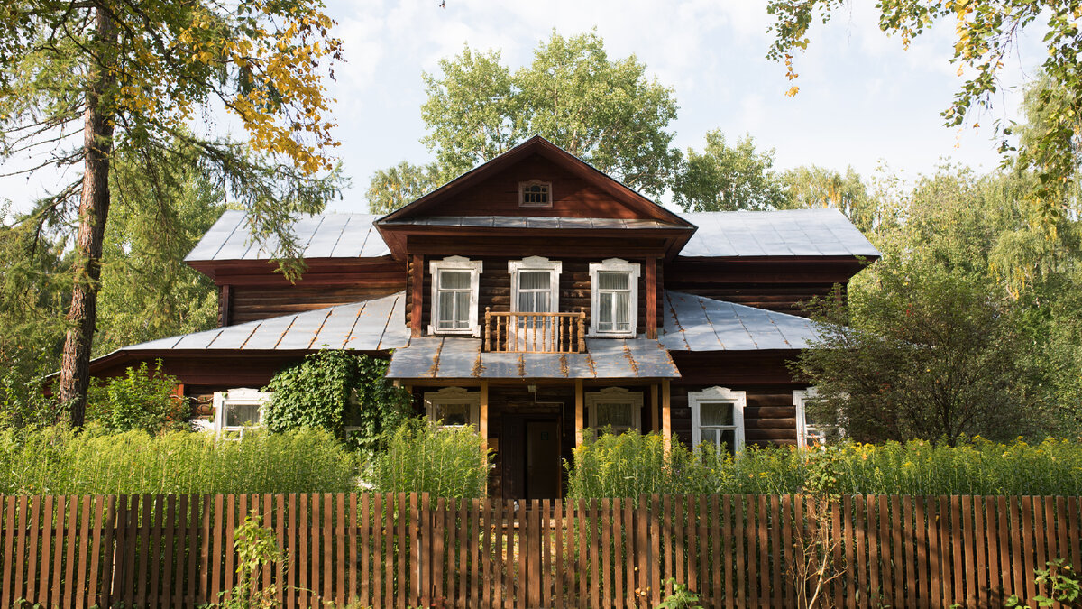 Музейно-литературный центр «Дом поэтов»