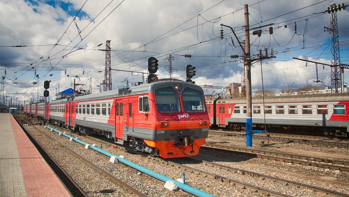     Дневные электрички, курсирующие между Ростовом и Таганрогом, изменили расписание две недели, об этом сообщила пресс-служба АО «Северо-Кавказской пригородной пассажирской компании».