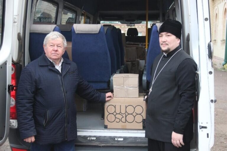    Бузулукская епархия и Совет ветеранов отправили гуманитарный груз мобилизованным в Тоцкое Марина Шарт