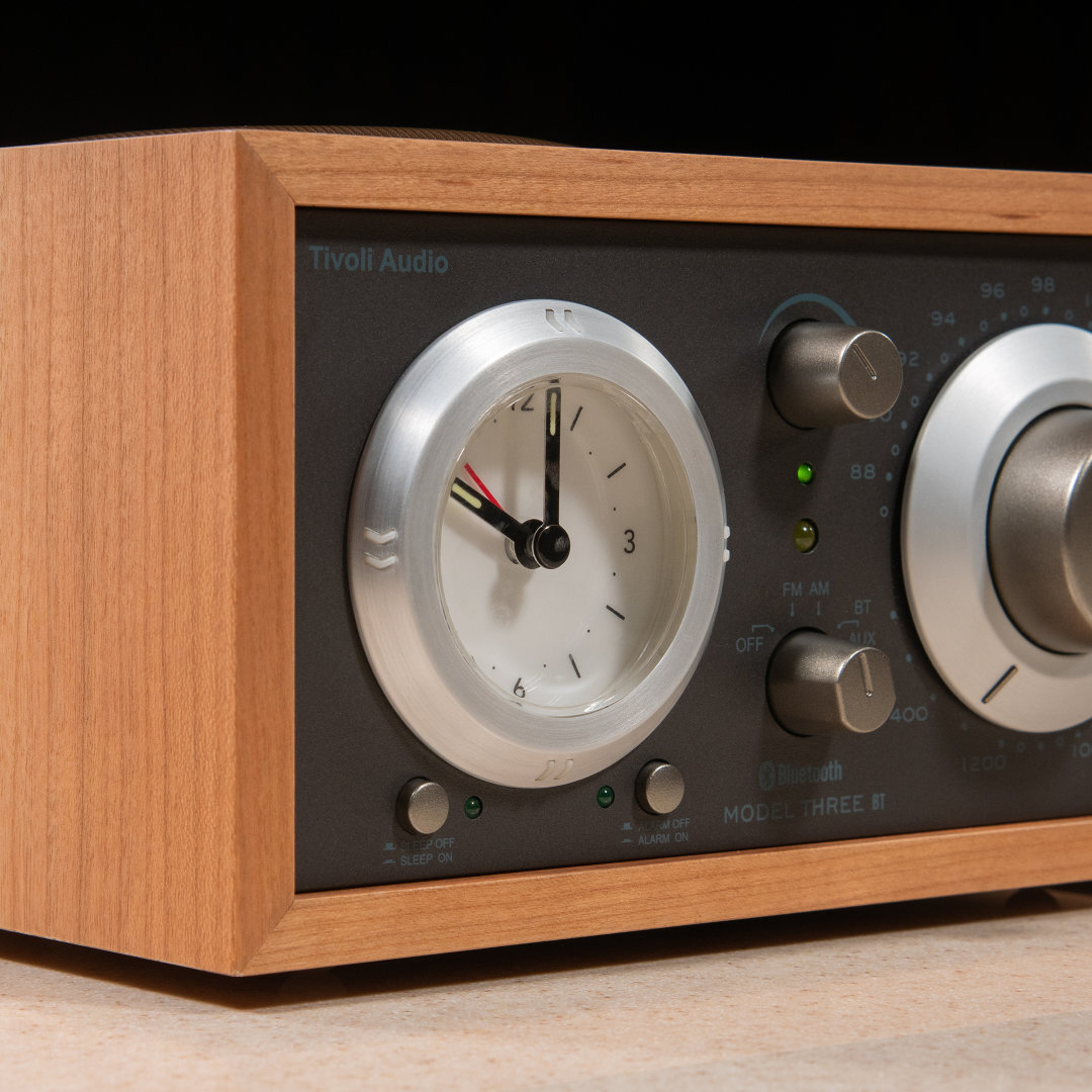 Радиоприёмник Tivoli Model Three BT