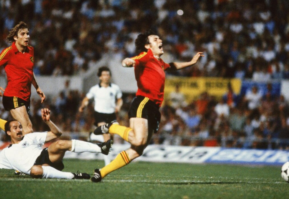 Франсуа Ван Дер Эльст - двукратный победитель Кубка Обладателей Кубков