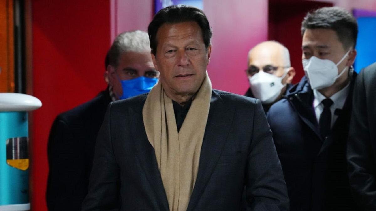    Имран Хан:Carl Court / Staff / Getty Images