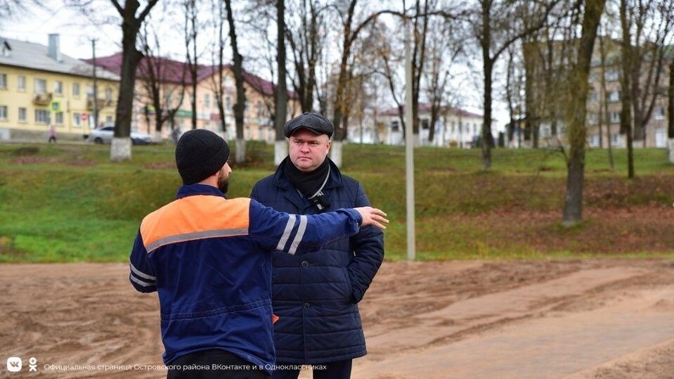     Глава Островского района Дмитрий Быстров посетил строительную площадку
