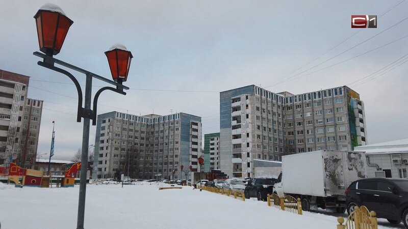    В Сургуте продолжают устранять последствия коммунальной аварии на водоводе