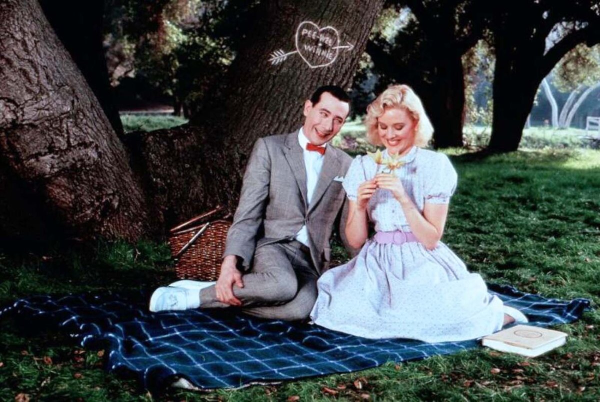 Классик роли. Коротышка – большая шишка фильм 1988. Big Top pee-Wee 1988 кадры из фильма. Big Top pee-Wee. Big Top pee-Wee 1988 Постер