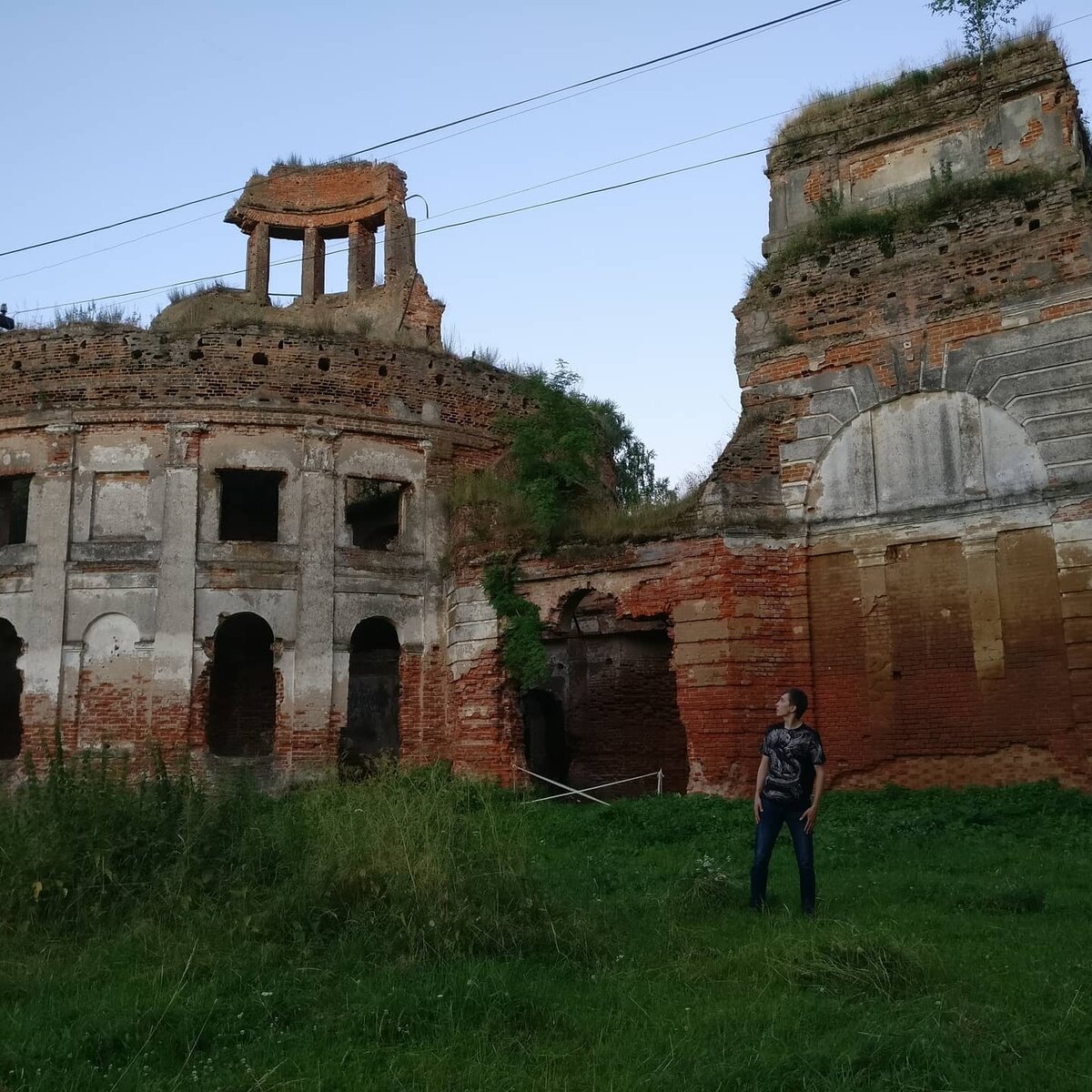 Когда окидываешь взглядом свою жизнь, в которой что-то пошло не так...))))