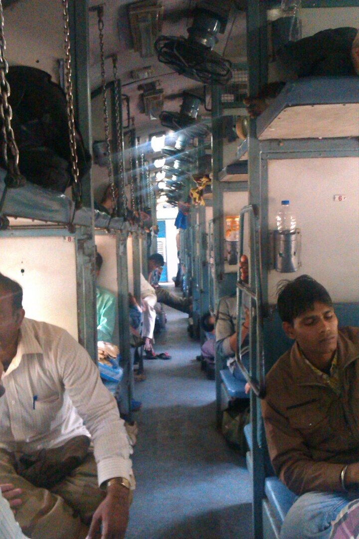 Вот так выглядит поезд внутри