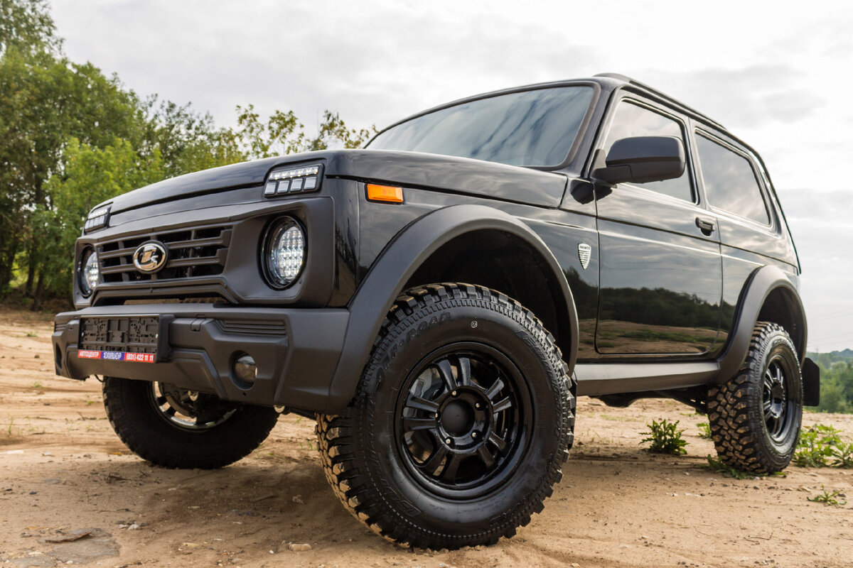 Lada Niva Legend Bronto