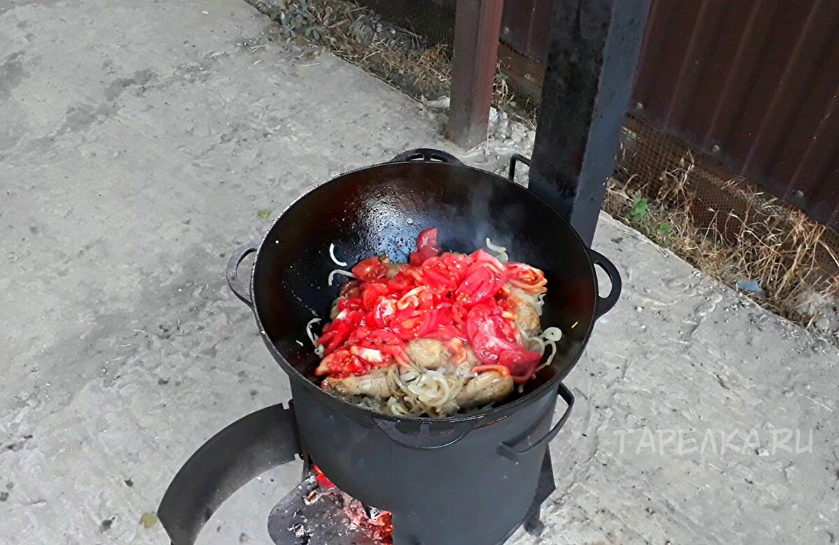 Чахохбили в казане по грузински на костре