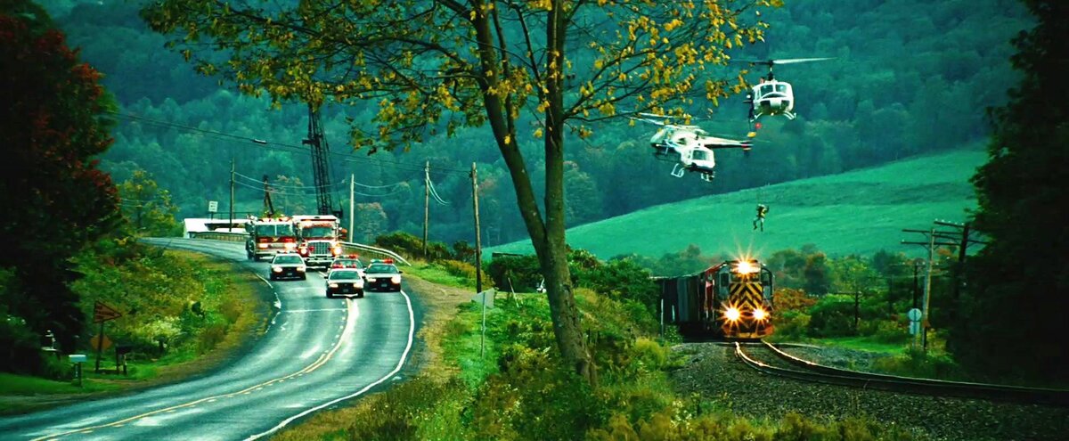 Кадр из фильма «Неуправляемый» (2010 г.)