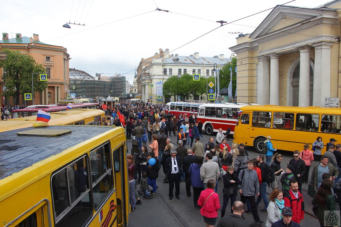 I Петербургский парад ретро-транспорта 24 мая 2015 г. (Автор фото: КЖ)