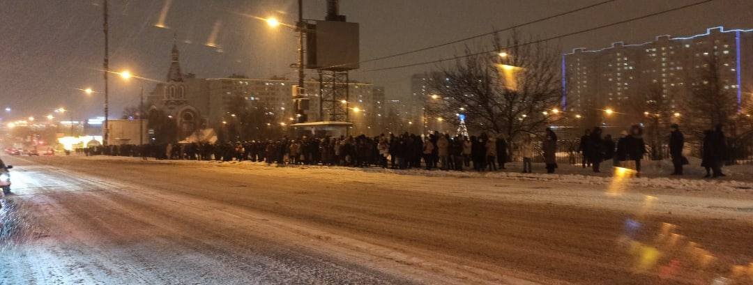 Огромные очереди у метро Люблино в сторону г.Дзержинский.