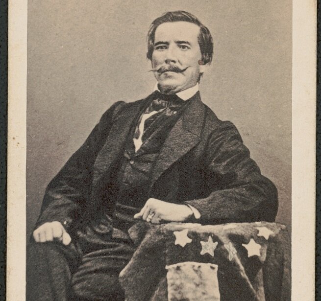 Контр-адмирал Рафаэль Сэмс