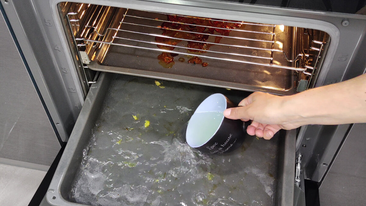Как почистить духовку: способы очистки от жира и нагара | блог malino-v.ru