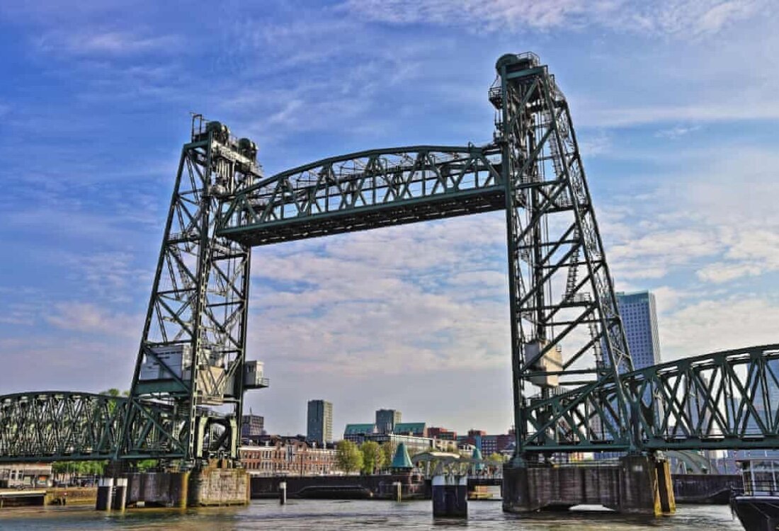 De Hef, он же Koningshaven Bridge
