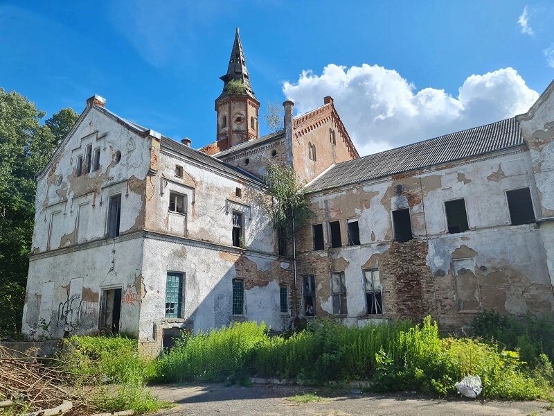 Заброшенная психиатрическая больница Алленберг. Фото: Дмитрий Кустарниченко