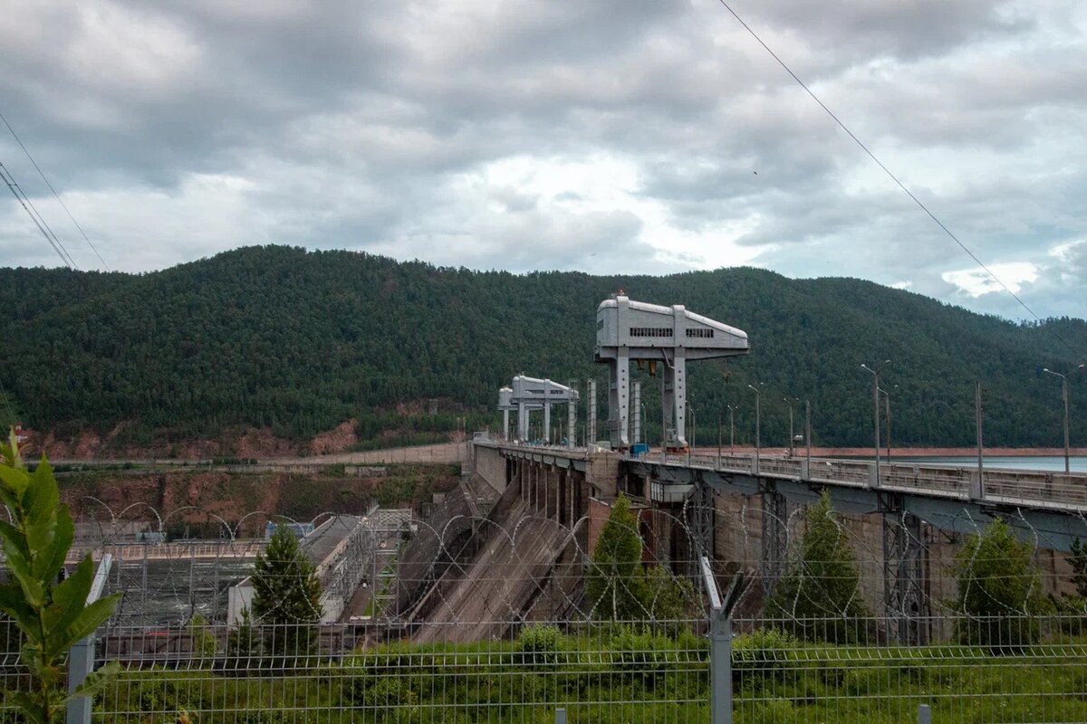 Красноярская ГЭС. Фото: Дмитрий Чериков 