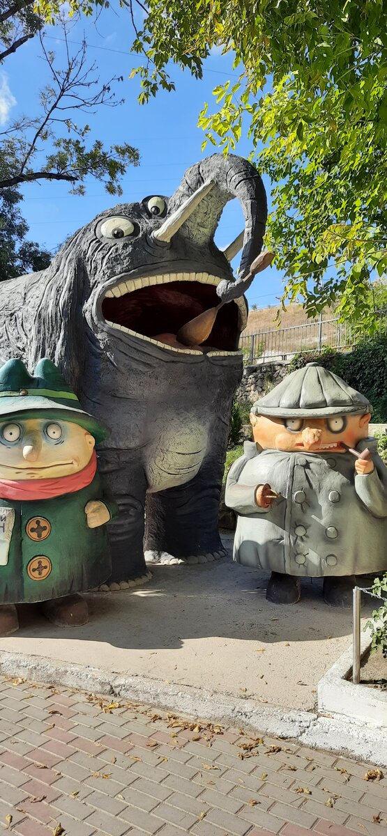 Узнали этих героев?