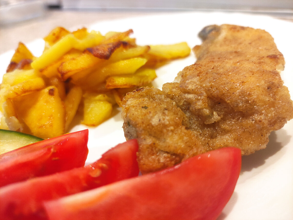 Жареная зубатка (фото автора) 