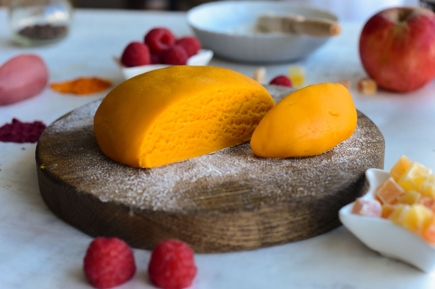 Натуральный желтый краситель для домашних пряников