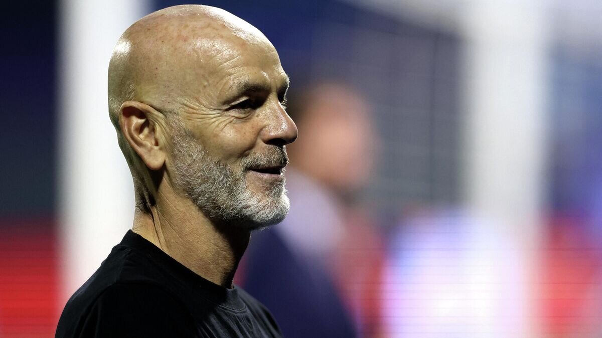    Главный тренер "Милана" Стефано Пиоли© AFP 2022 / DAMIR SENCAR