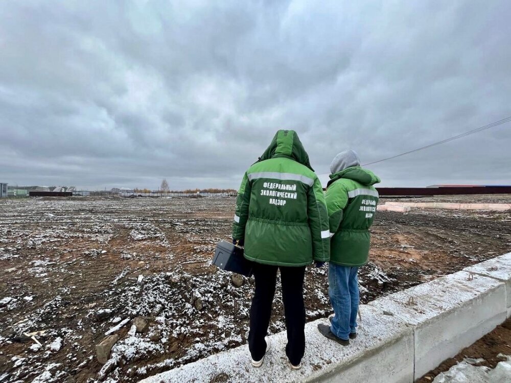 Дер промзона. Мусорные полигоны Подмосковья. Экология Мытищи. Огромная мусорка Мытищи.