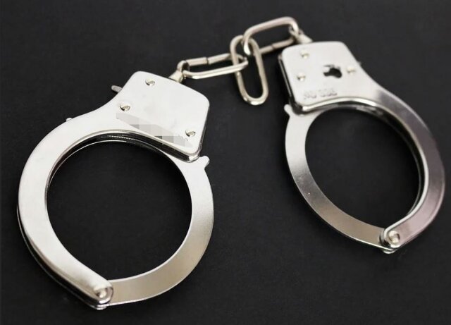    Наручники © https://pixabay.com