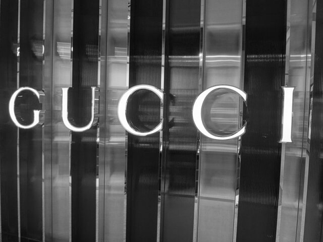    Gucci (cc) David Adam Kess