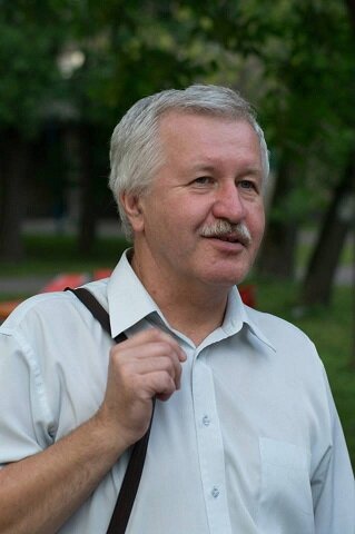 Дмитрий Фёдорович рассказывает интересно и увлекательно. Всем рекомендую послушать!
