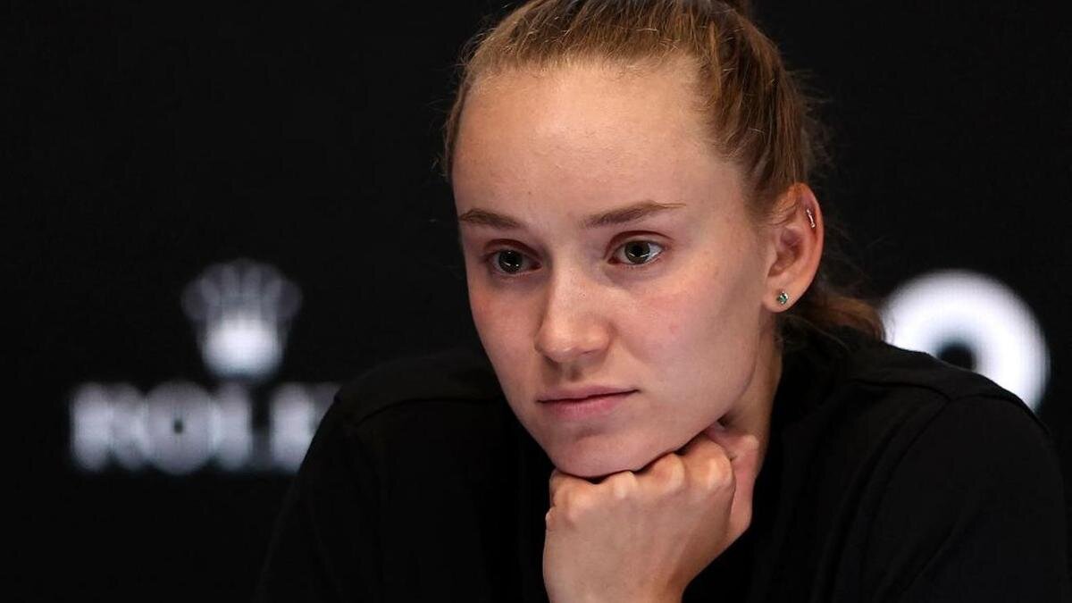    Елена Рыбакина:Martin Keep / AFP / Getty Images