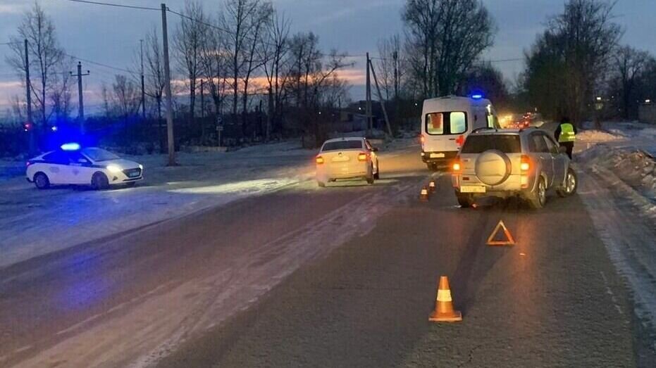     В Черногорске 56-летний водитель Toyota Rav 4 сбил 72-летнюю пенсионерку. Она переходила дорогу в неположенном месте.