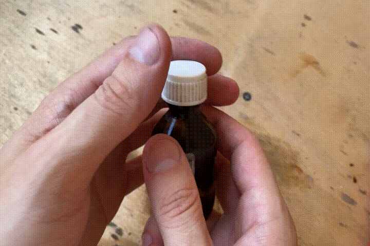 Пробка вытащилась за 5 секунд.