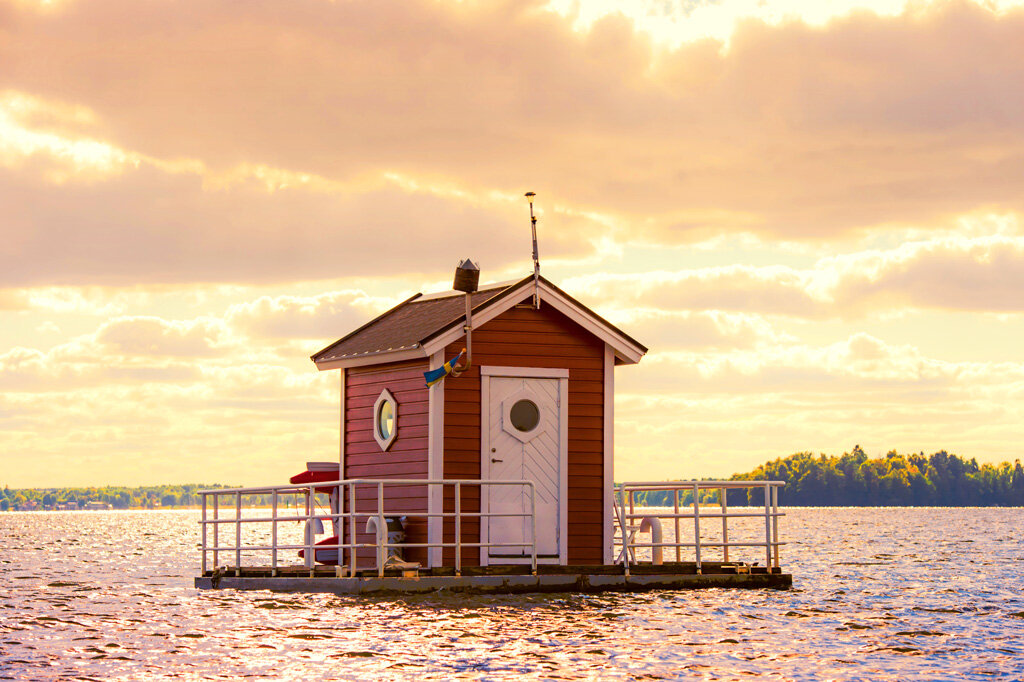 фотографии из свободного доступа.