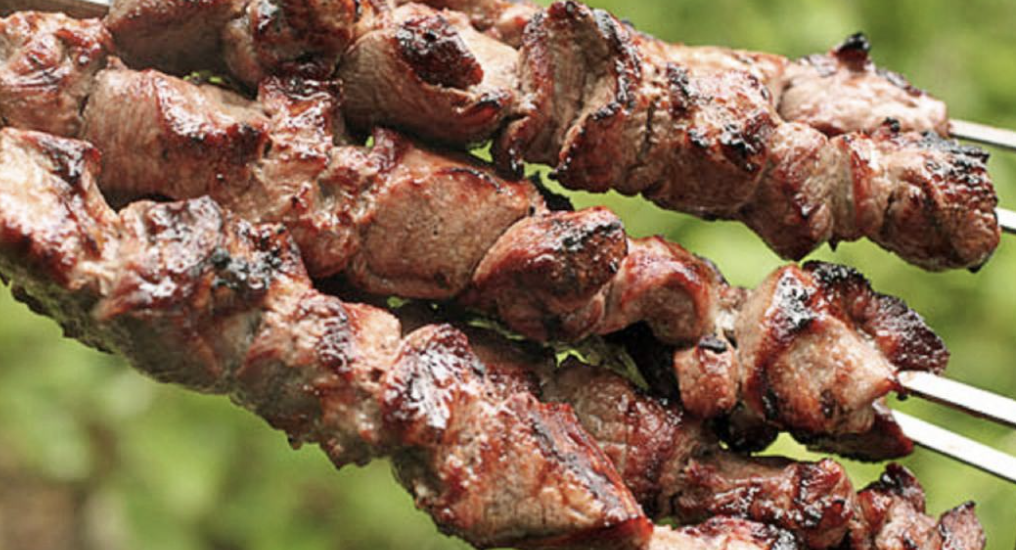 Шашлык по-карски: с бараниной и потрохами - лучший рецепт