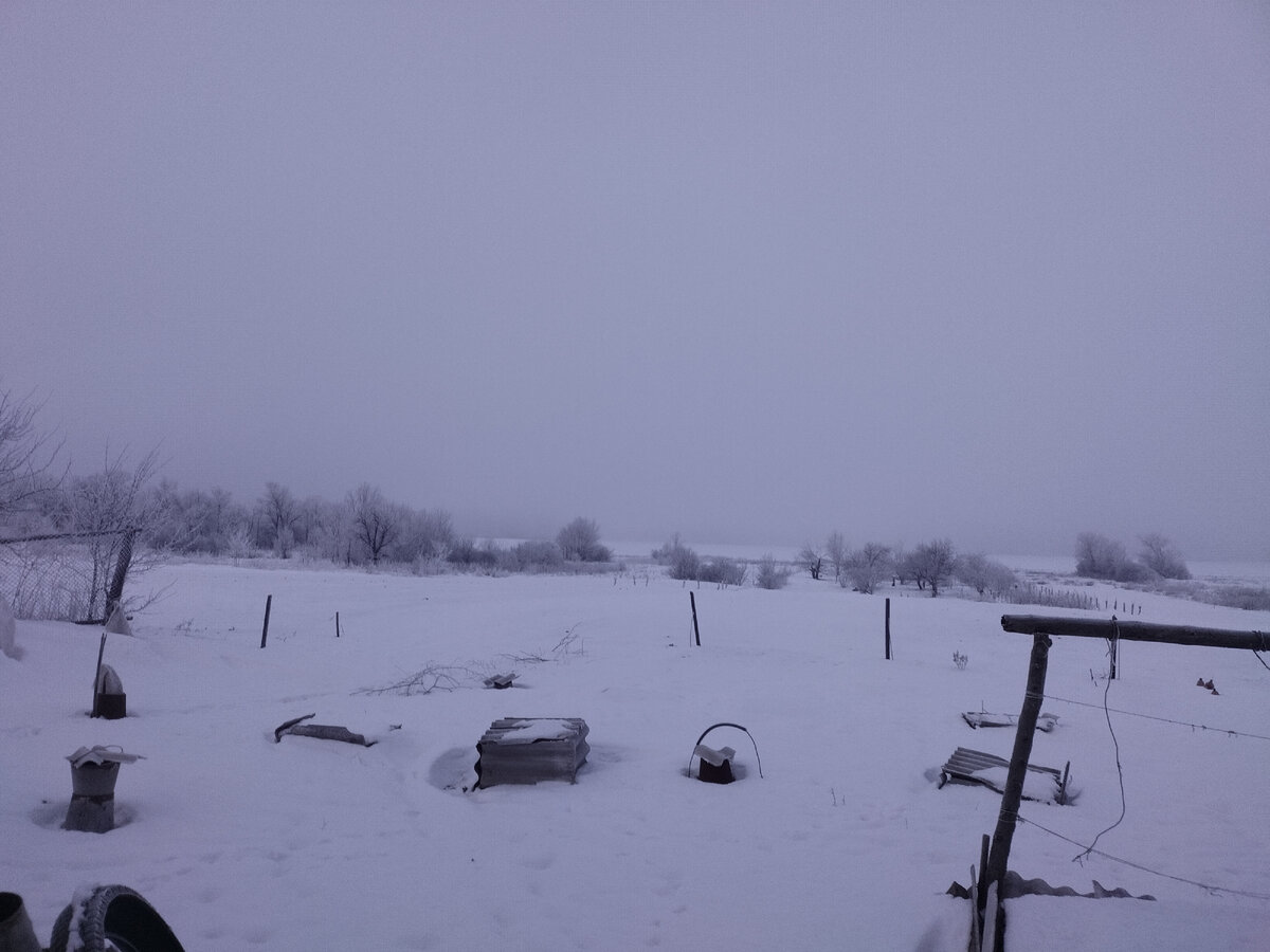 Цвет не важен, горы спёрли!!