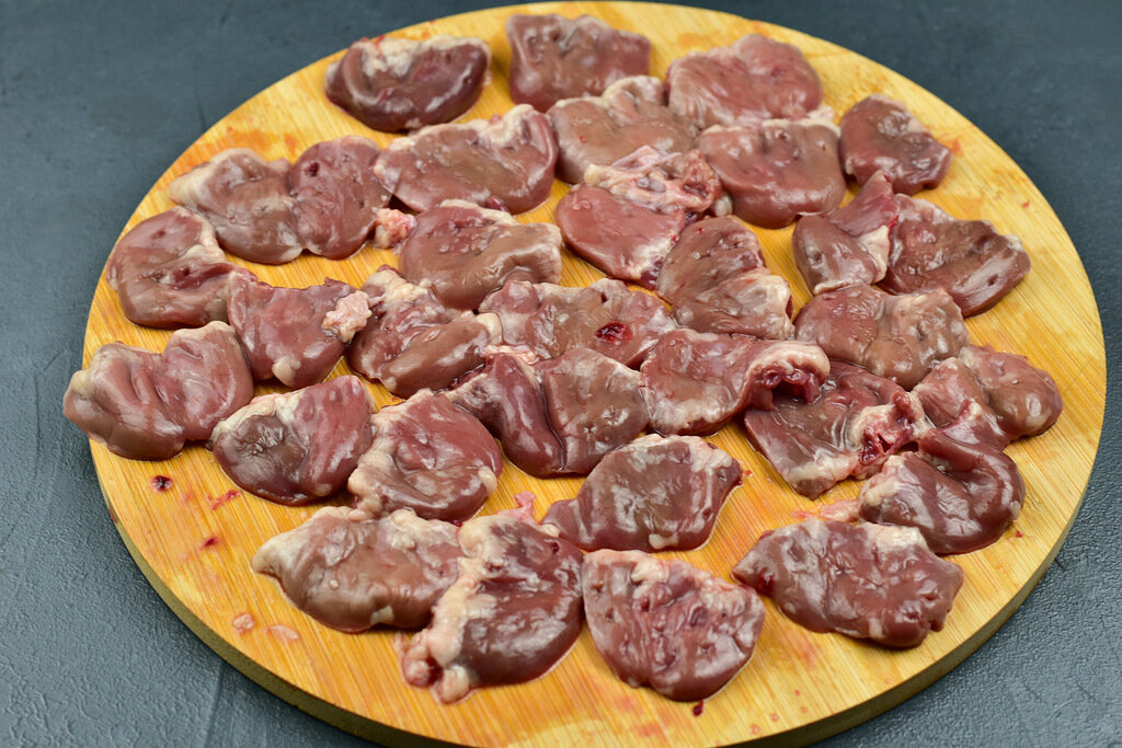 Как замариновать куриные сердечки. Отбивные из куриных сердечек