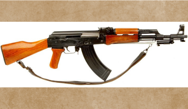 Тип 56 - китайская копия автомата Калашникова. Источник фото: Warriors Wiki (https://clck.ru/aiLFW).