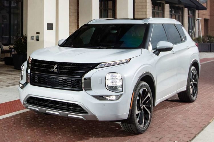 Новый MITSUBISHI OUTLANDER 2022