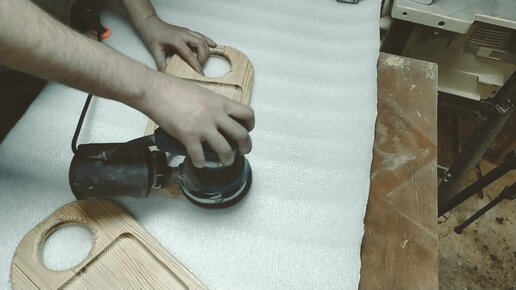 Как осуществляется шлифовка бруса болгаркой