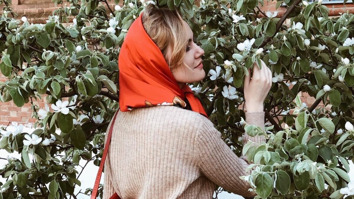 У стен храма Георгия Победоносца, село Сандата Сальского района Ростовской области. Фото автора канала