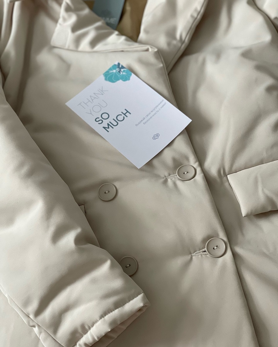 На фото мембранная ткань с репсовым переплетением. Очень напоминает по фактуре натуральные ткани