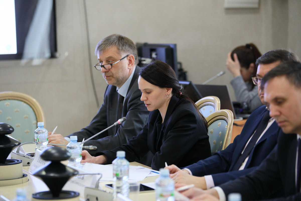 Заседание Общественного совета при Росалкогольрегулировании