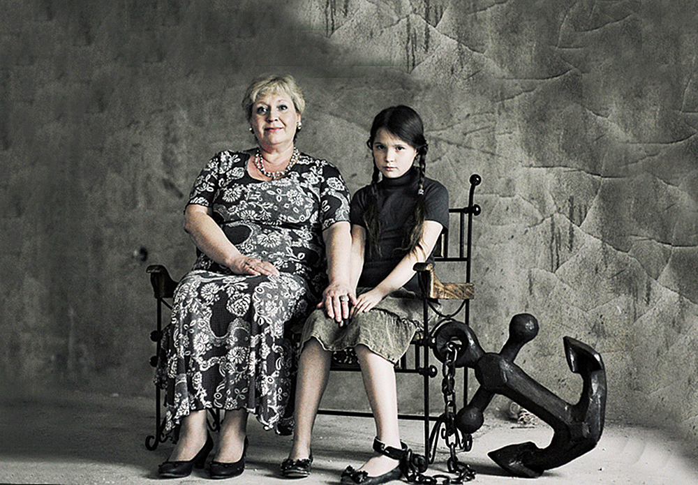 "Обратная сторона материнской любви". Фотопроект Анны Радченко