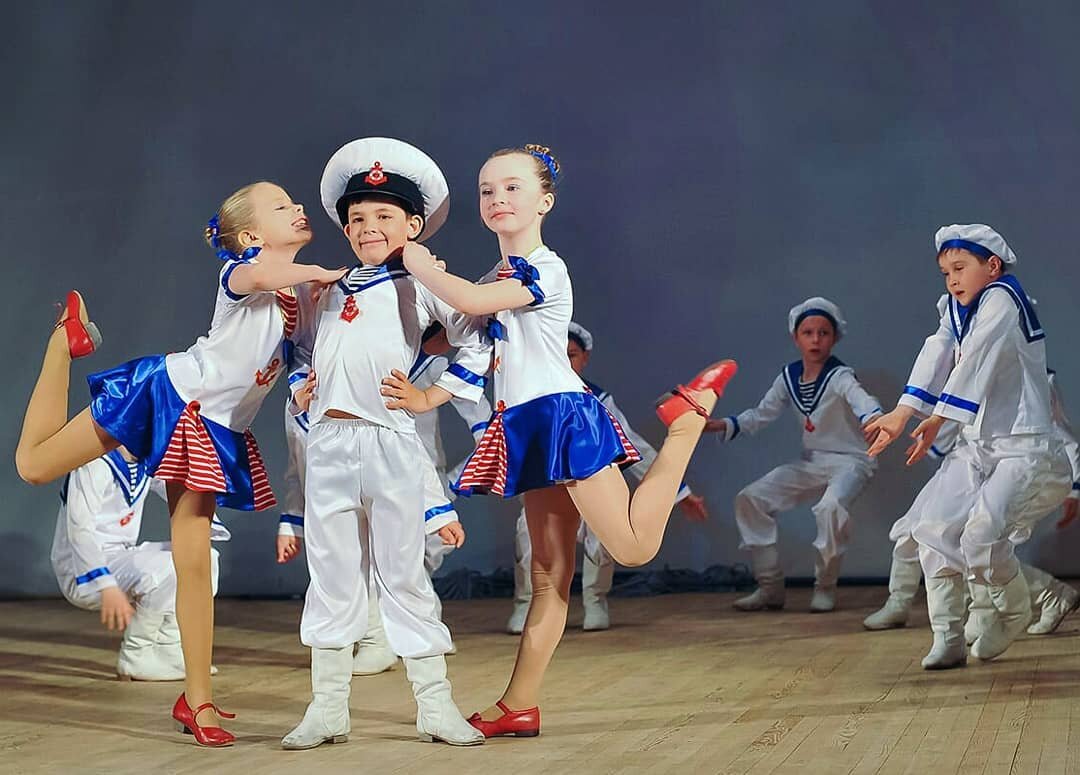 Детский ансамбль Гаврош танцы