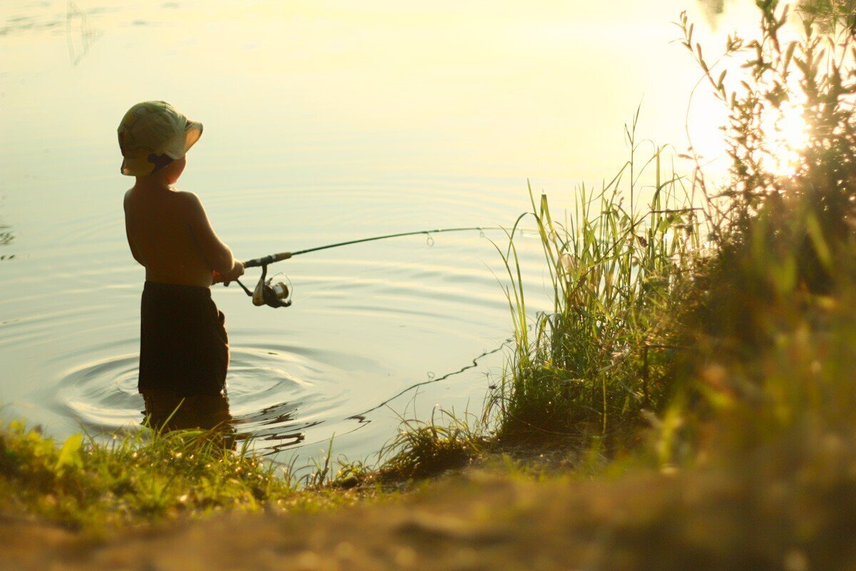 Пусть наши дети ловят рыбу только так"Фото из открытых источников "Яндекс картинки"