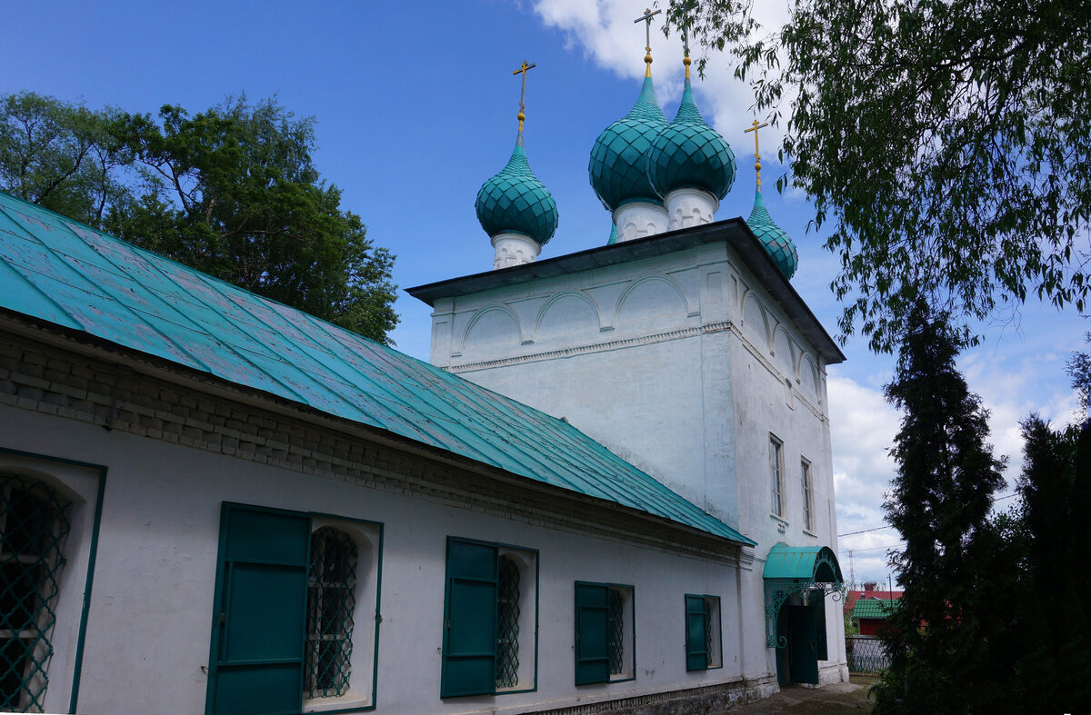 Вид Спасской церкви